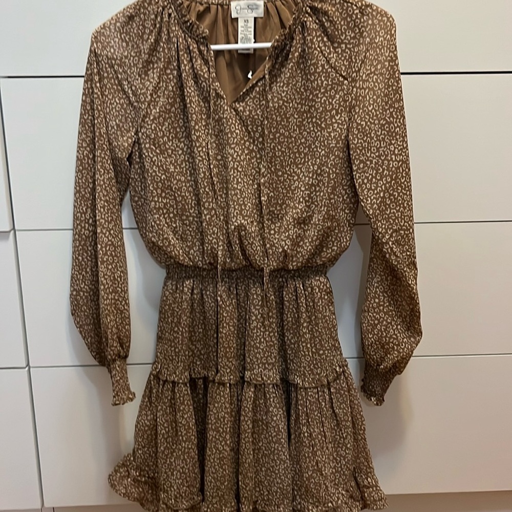 beautiful, cutesy dress! perfect for everyday!